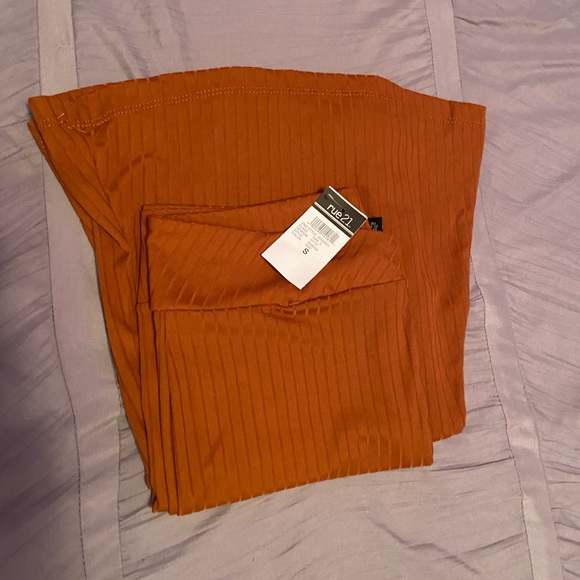 rue 21 brand new flare pants - Picture 4 of 4